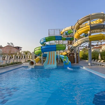 Crown Sunshine Ultra 5* Side